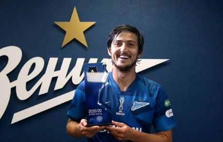 آزمون: تمام گل‌هایم با ارزش هستند/ نظری در مورد قهرمانی پرسپولیس ندارم