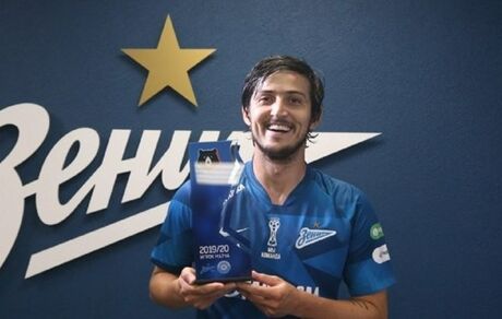 آزمون: تمام گل‌هایم با ارزش هستند/ نظری در مورد قهرمانی پرسپولیس ندارم