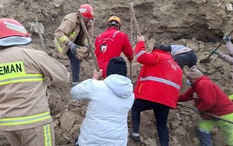 جان باختن ۲ نفر در روستای قره تپه بدلیل ریزش آوار