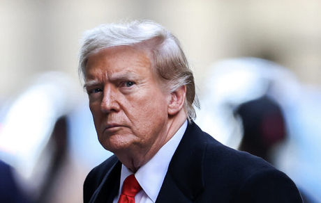 صدور حکم ترامپ در دادگاه به تعویق نمی‌افتد