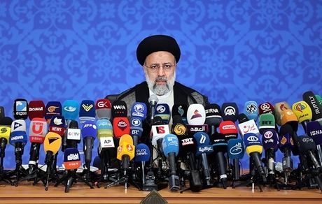 رئیس جمهور، دوشنبه نشست خبری برگزار خواهدکرد