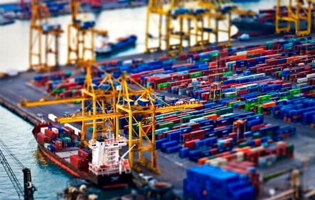 ۱۰۱.۶ میلیارد دلار تجارت خارجی غیرنفتی در سال گذشته 
