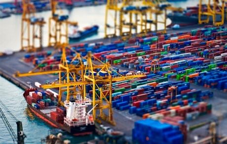 ۱۰۱.۶ میلیارد دلار تجارت خارجی غیرنفتی در سال گذشته 