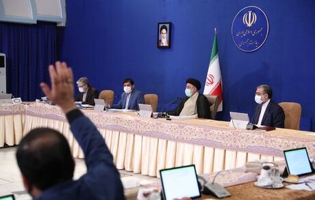 کمیته‌ای برای بررسی افزایش پلکانی حقوق کارکنان تشکیل شد