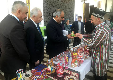 شرکتهای مسافرتی ایران، تاجیکستان و ازبکستان تفاهمنامه همکاری امضا کردند