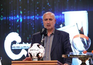 خواننده ایرانی مقیم آمریکا ساخت موزیک ویدئو برای تیم ملی را تکذیب کرد