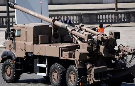 فرانسه، ۱۰۰ میلیون یورو دیگر تجهیزات نظامی به اوکراین کمک کرد