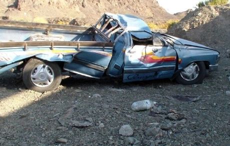 یک وانت با ۱۹ تبعه بیگانه در سیستان و بلوچستان واژگون شد