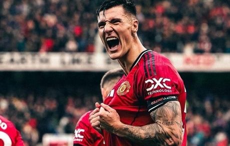 منچستر یونایتد اوج گرفت