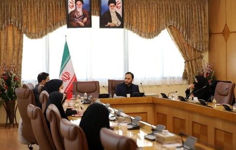 ایفای نقش مادری و فعالیت اجتماعی منافاتی باهم ندارد