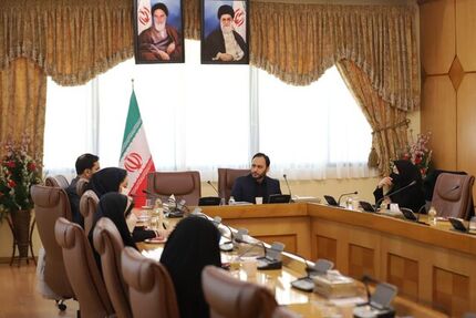 ایفای نقش مادری و فعالیت اجتماعی منافاتی باهم ندارد