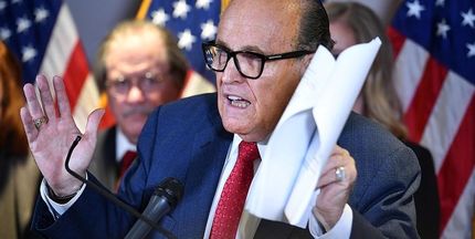 ادعای وکیل ترامپ: متحدان هوگو چاوز در تقلب انتخاباتی دست داشتند