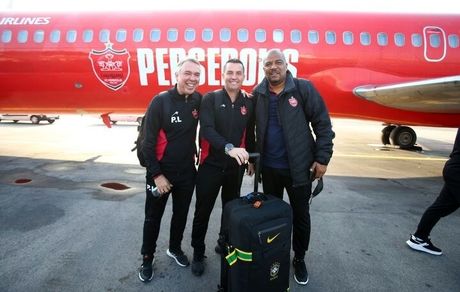 کاروان پرسپولیس به قطر رفت