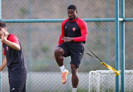 مدافع سابق پاری سن ژرمن به پرسپولیس پیوست
