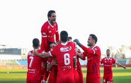 پرسپولیس با بردی اقتصادی به صدر جدول صعود کرد