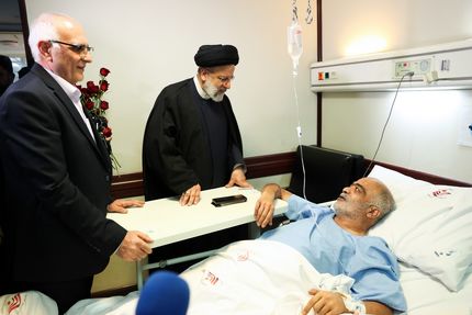 رییس جمهور از تعدادی از جانبازان دفاع مقدس عیادت کرد