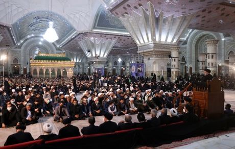 انسانیت انسان در پرتو ارتباط با قرآن شکل می‌گیرد