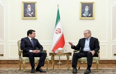 پزشکیان: تغییر مرز‌های منطقه به هیچ وجه قابل قبول نیست / بدنبال افزایش قدرت جهان اسلام هستیم