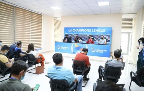 سرمربی پرسپولیس: تا آخرین نفس و برای هواداران می‌جنگیم