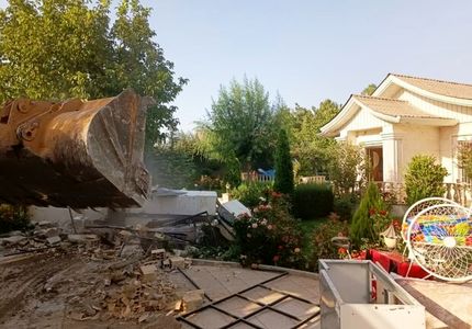 یک شهرک لاکچری با ۲۴ ویلای لوکی در چهارباغ تخریب شد