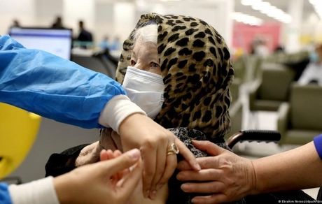 کارشناسان آلمانی: خاصیت مغناطیسی واکسن کرونا ادعایی بی‌اساس است