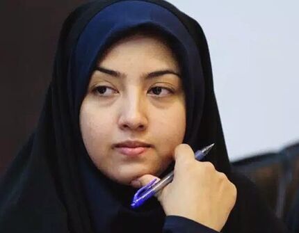 رسانه‌های مکتوب باید به جایگاه واقعی خود برگردند