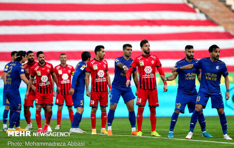 طلب ۳ میلیون دلاری پرسپولیس و استقلال از AFC
