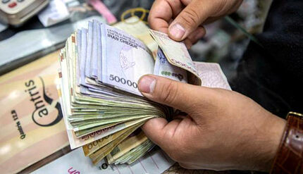 جزئیات افزایش حقوق رزمندگان معسر، جانبازان، خانواده شهدا، سربازان و کارمندان