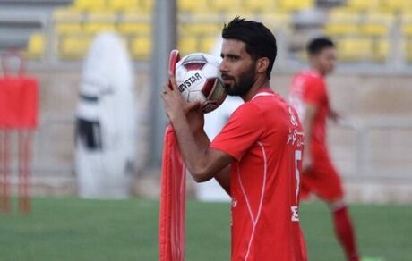 بشار رسن: دوست دارم در پرسپولیس بمانم