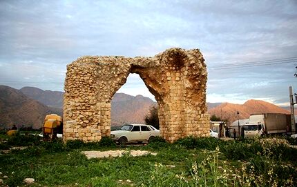 آتشکده تبدیل به پارکینگ شد