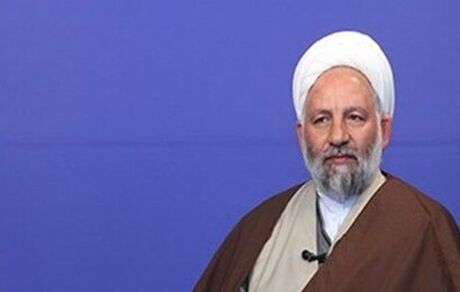 شاگرد آیت الله مصباح یزدی: اصولگرایی منسوخ شده‌ کاری با آن نداریم