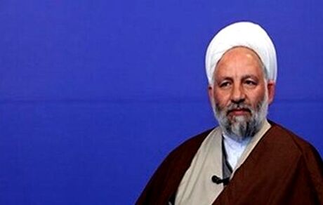 شاگرد آیت الله مصباح یزدی: اصولگرایی منسوخ شده‌ کاری با آن نداریم