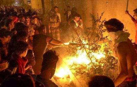 پیشنهاد حسین شریعتمداری به حشدالشعبی: آشوبگران و اراذل اجاره ای عراق را قلع و قمع کنید