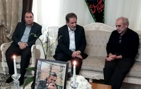 جهانگیری: سوال‌های متعددی در باره حادثه سقوط هواپیما وجود دارد