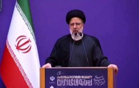 آزادی قلم و بیان از افتخارات جمهوری اسلامی بوده است / از هیچ رسانه و خبرنگاری شکایت نکرده‌ایم