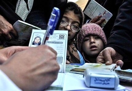 الزام دانشگاه های علوم پزشکی به تبادل الکترونیکی اسناد سرپایی تا پایان سال