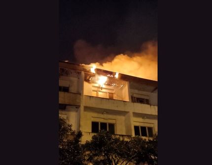 هتل قدیمی بندرانزلی آتش گرفت