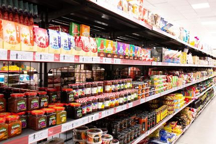 فروشگاههای زنجیرهای؛ کوتاهترین و کم هزینهترین راه برای مبارزه با واسطهگری