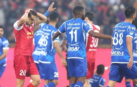 جواد خیابانی از گزارش دربی ۱۰۳ انصراف داد / بازی شهرآورد با دو گزارشگر پخش می‌شود