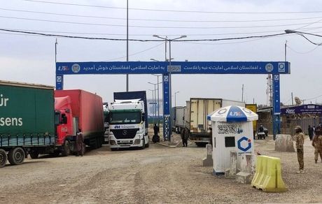 معطل ماندن صدها کامیون ایرانی در مرز افغانستان