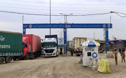 توقف عبور و مرور کامیون‌ها از مرز دوغارون بدلیل قطع اینترنت د افغانستان