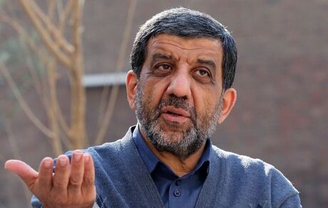 ضرغامی: واگذاری بناهای تاریخی اشکال قانونی ندارد