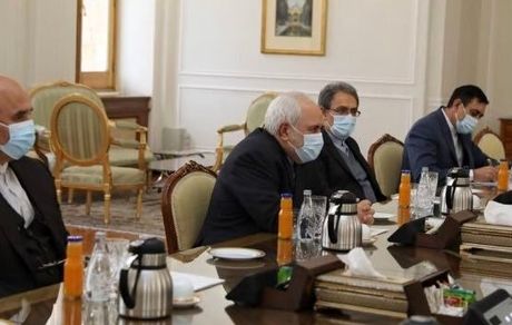 تأکید ظریف بر لغو تحریم‌ها علیه سوریه