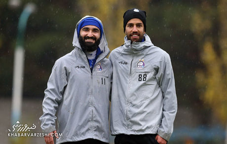 جابه‌جایی در خط میانی استقلال