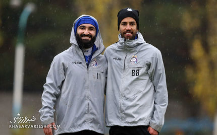 جابه‌جایی در خط میانی استقلال