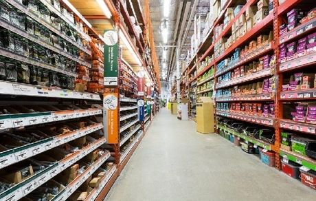 ایران، ۴ برابر میانگین جهانی مغازه و فروشگاه دارد