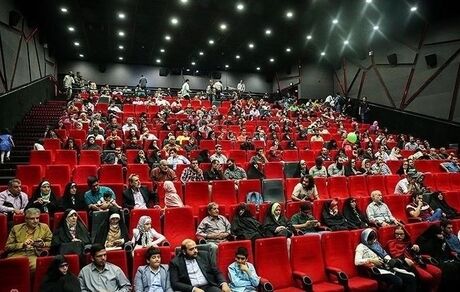 فروش 3/3 میلیاردی فیلم های سینما در یک روز