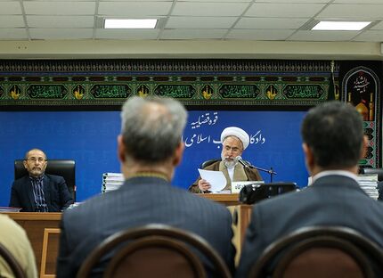 مشروح پنجمین جلسه رسیدگی به پرونده علی دیواندری و ۸ متهم دیگر 