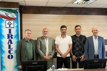 قرارداد سرمربی آلومینیوم اراک تمدید شد