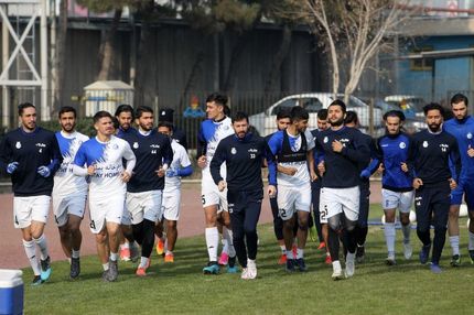 تمرین تاکتیکی چند بازیکن استقلال